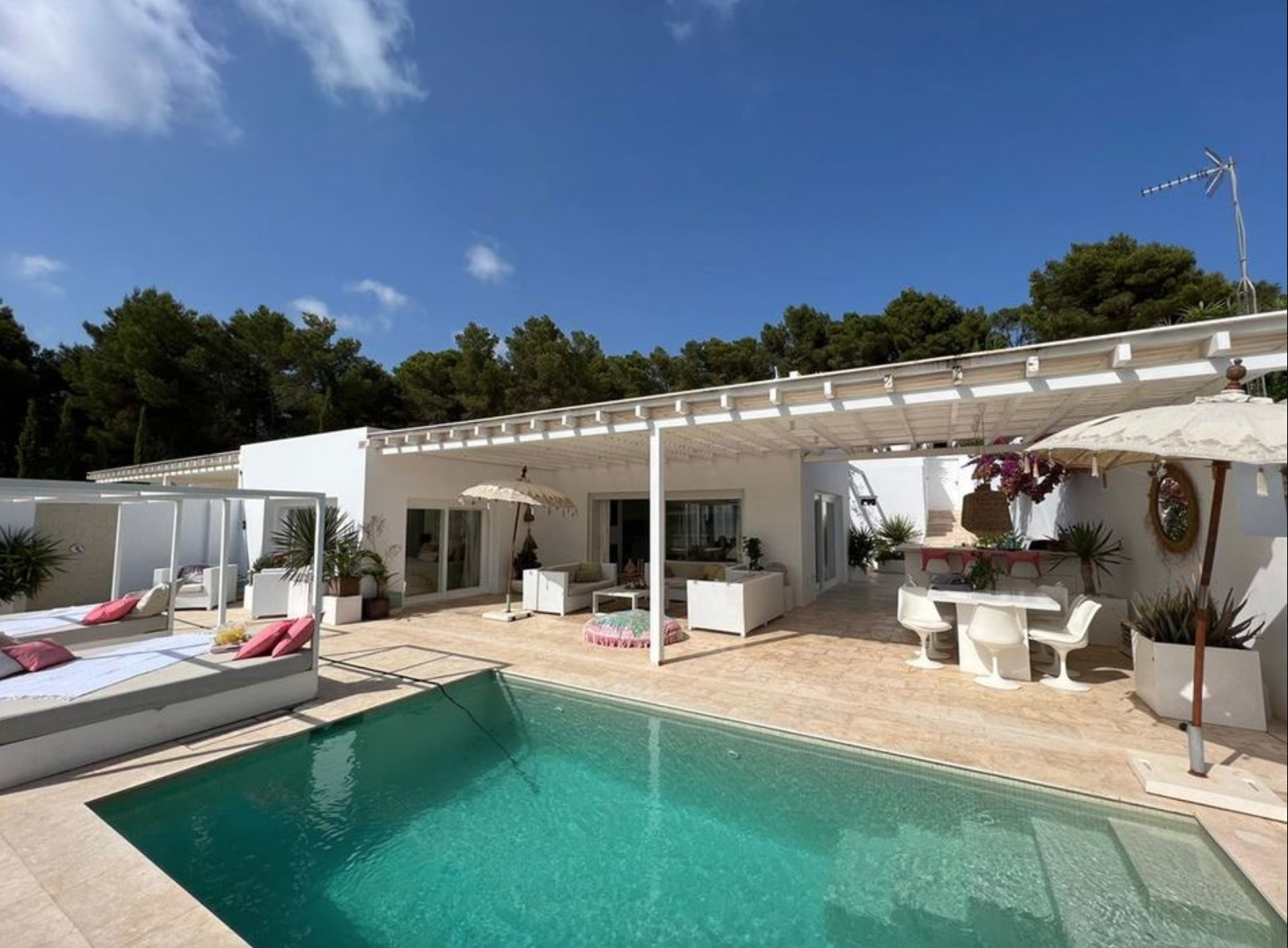 resa estates for sale roca llisa private pool frontal views main photo.png